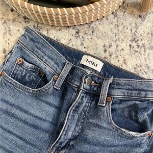 Women’s Skinny Distressed Pistola Jeans